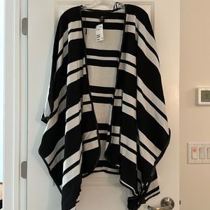 Black and white stripe cape